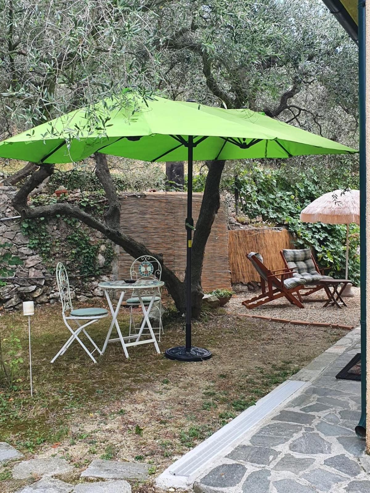 Bed and Breakfast L'Uliveto D'Argento Finale Ligure Exteriér fotografie